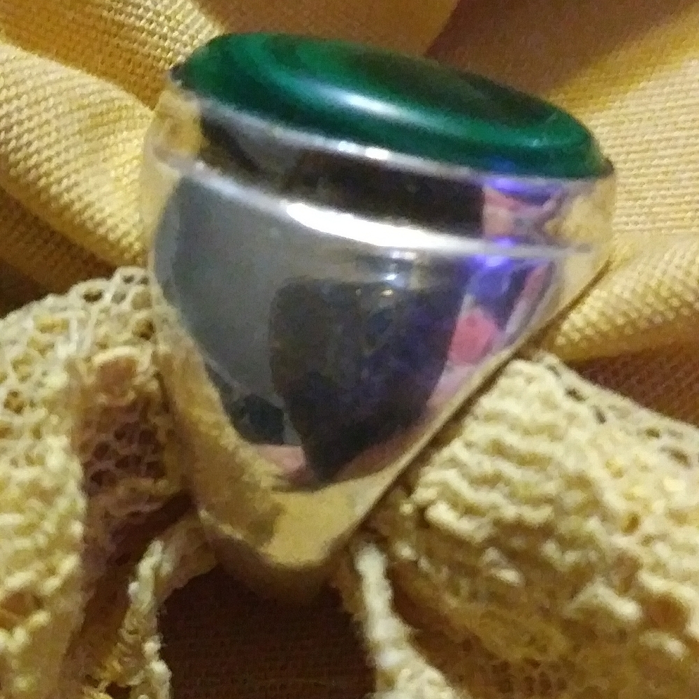 *MALACHITE SILVER RING. SIZE 5 - Picture 3 of 6